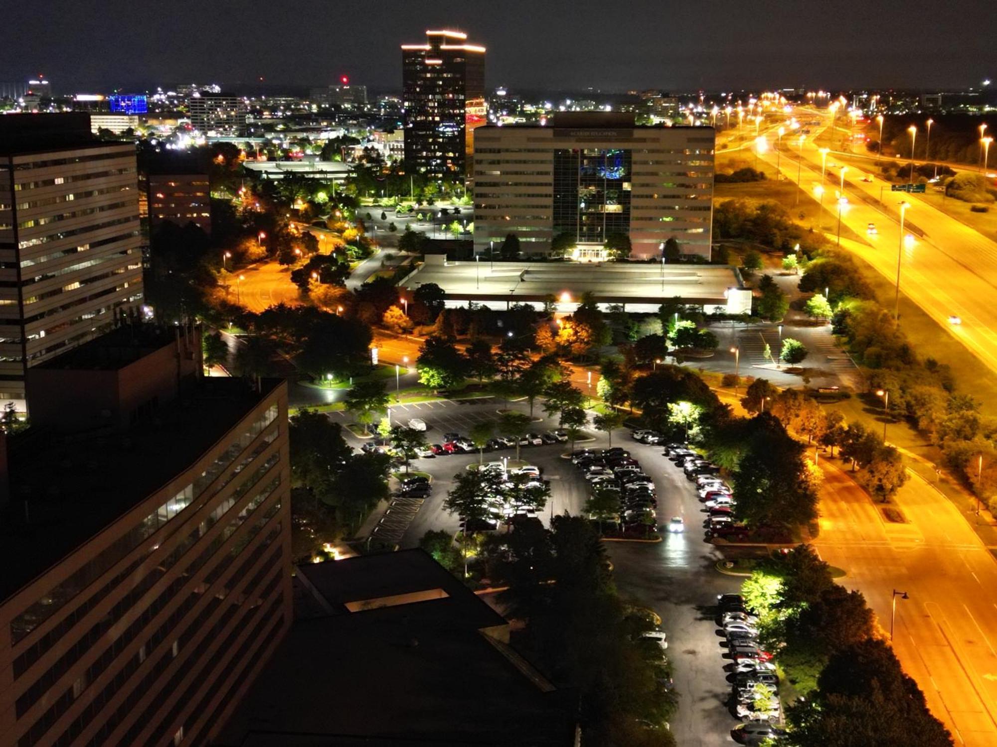 Holiday Inn Express & Suites Chicago Schaumburg By Ihg Exterior foto