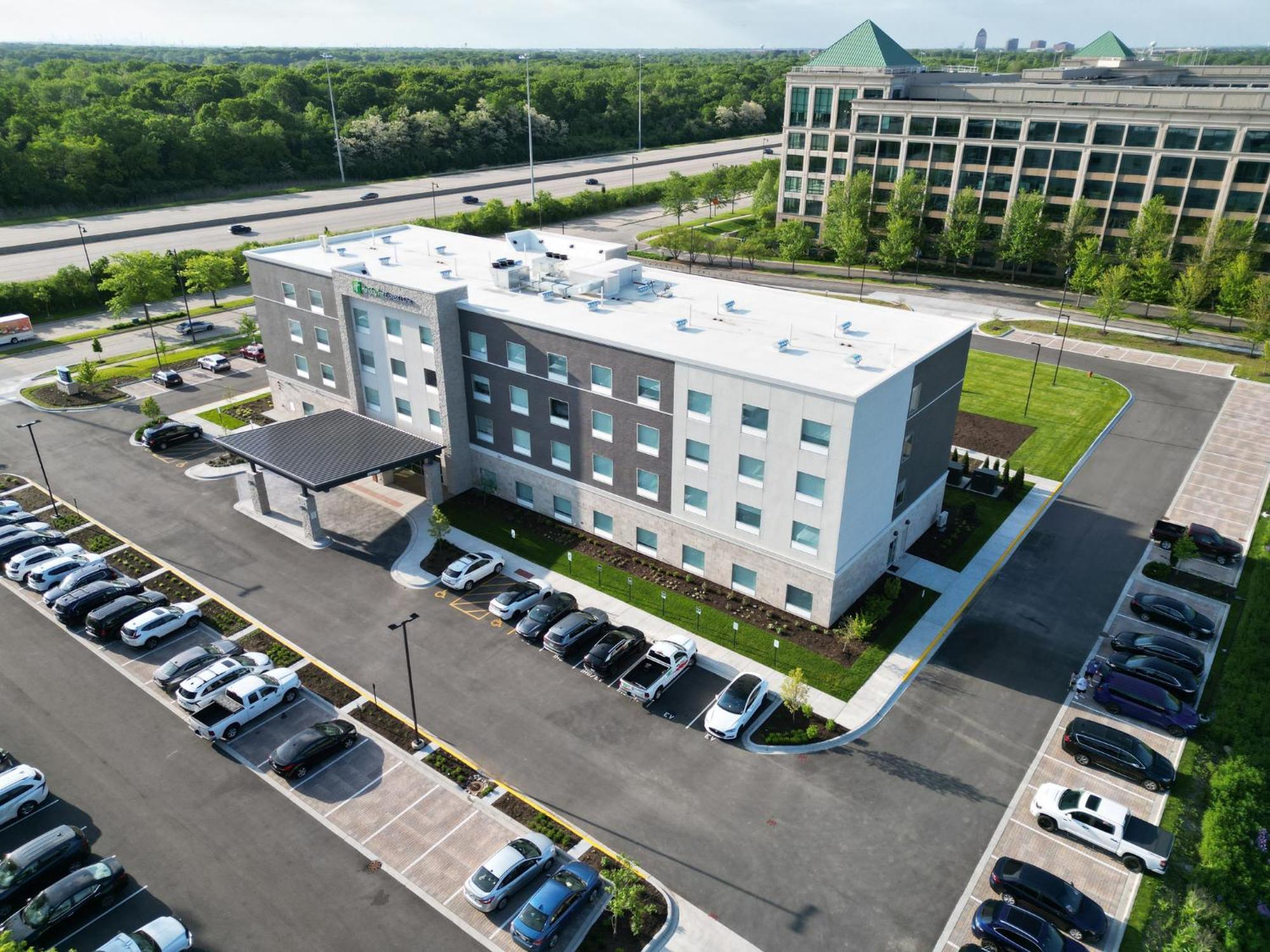 Holiday Inn Express & Suites Chicago Schaumburg By Ihg Exterior foto